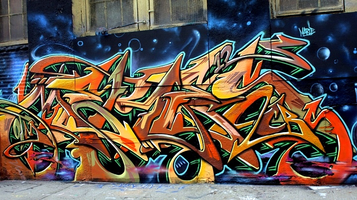 "Meres graffiti at 5Pointz"