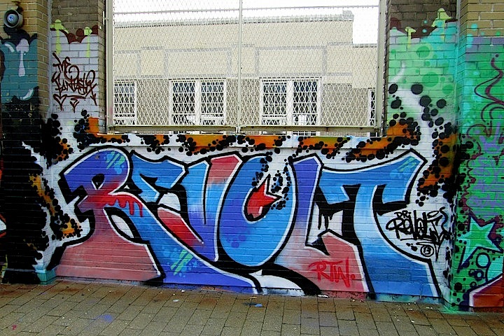 Dr.-Revolt-graffiti-rooftop-legends-NYC
