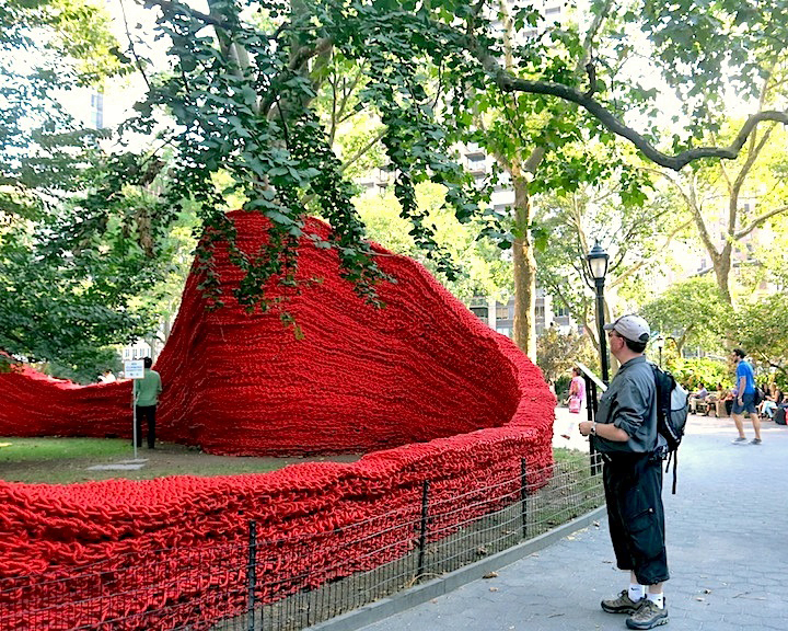 Orly-Genger-public-art-work-at Madison-Square-Park-Red