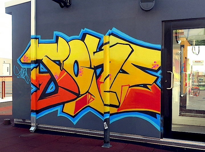 tone=graffiti-Brooklyn-NYC