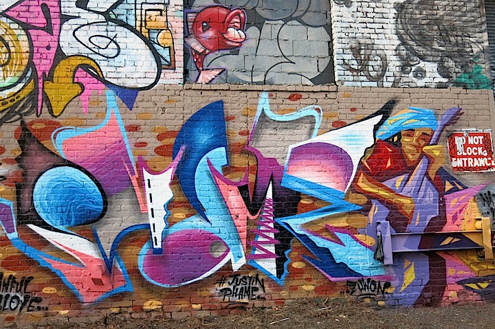 Justin-Phame-and-Bella Amaral-graffiti-NYC