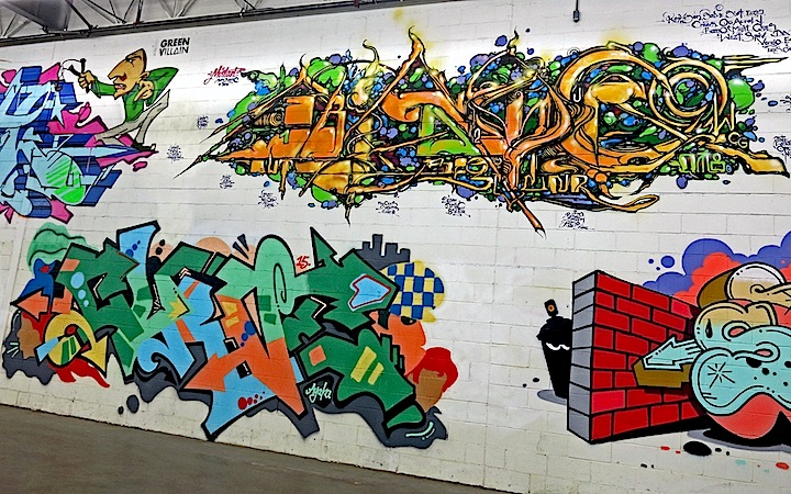 curve-mr-mustart-graffiti-Demolition-Exhibition-Jersey-City