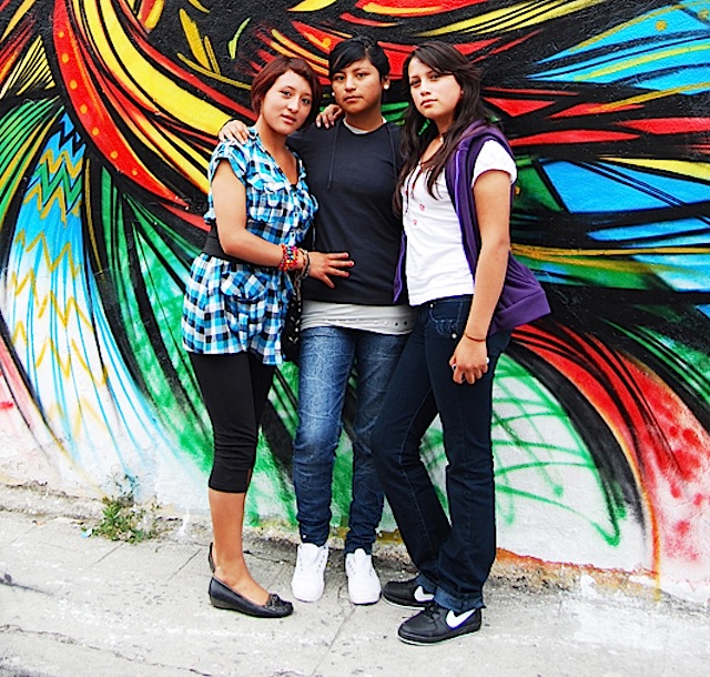 Ecuador-graffiti- Women