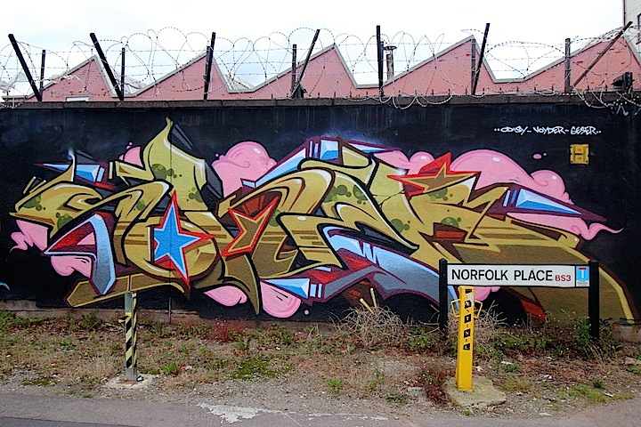 soker-graffiti-bristol