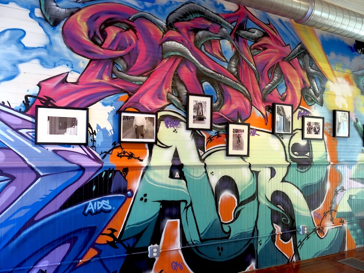 distort-acro-graffiti-shuaspace