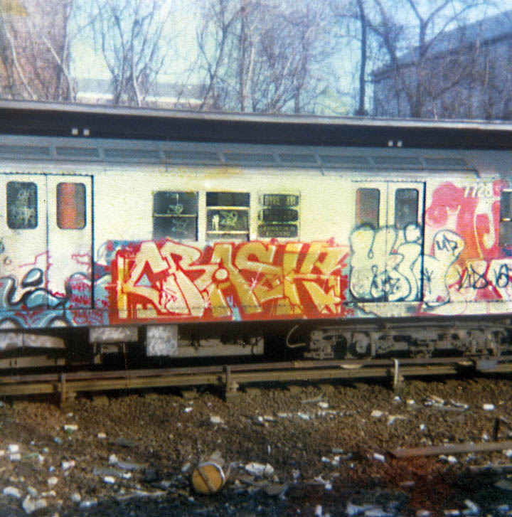 crash-graffiti
