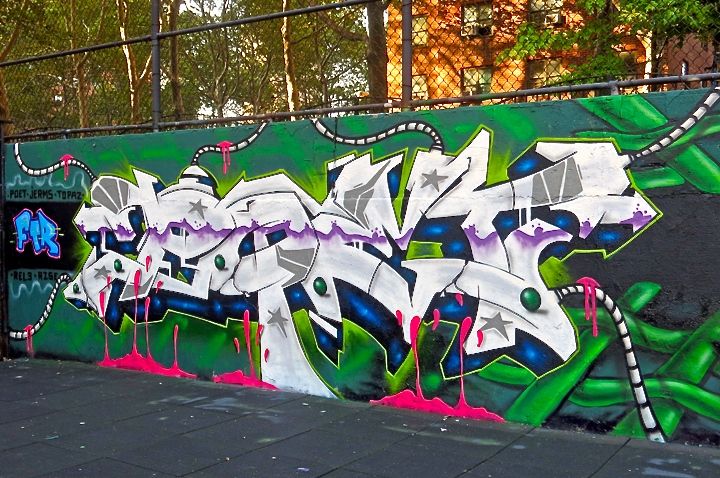 Poet-graffiti-nyc