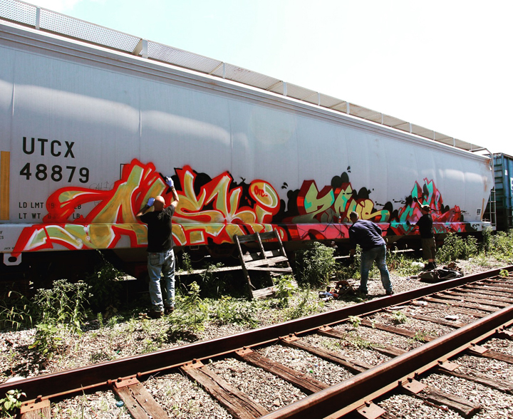 alski-paints-train