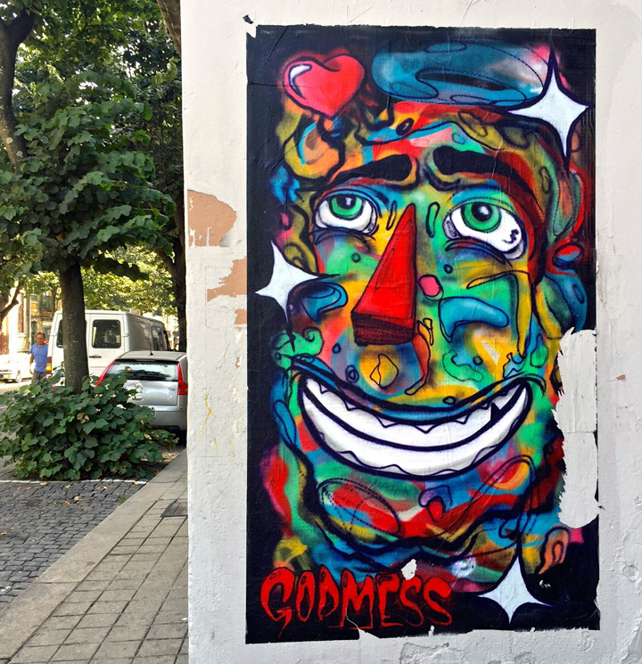 godmess-street-art-porto-portugal