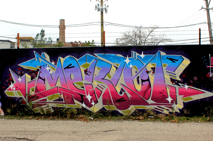 Street Art And Graffiti In Logan Square Chicago Amuse 126 And More