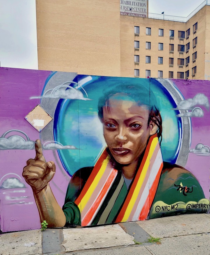 Back to the Grandscale Mural Project in East Harlem: Mas Paz, Guache…